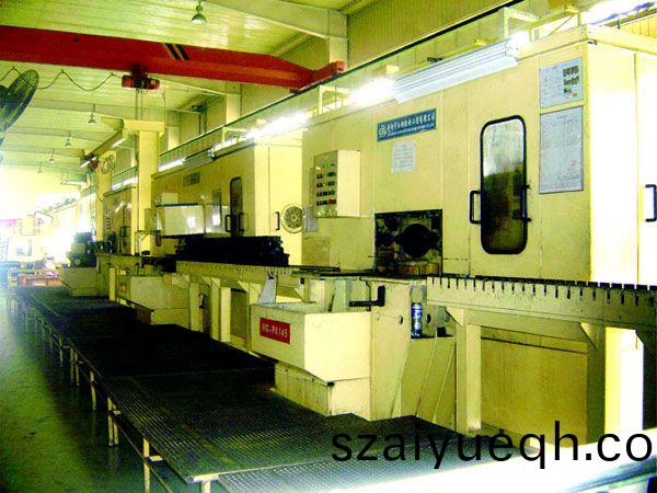 汽(qi)缸(gang)體加工(gong)生産線(xian)