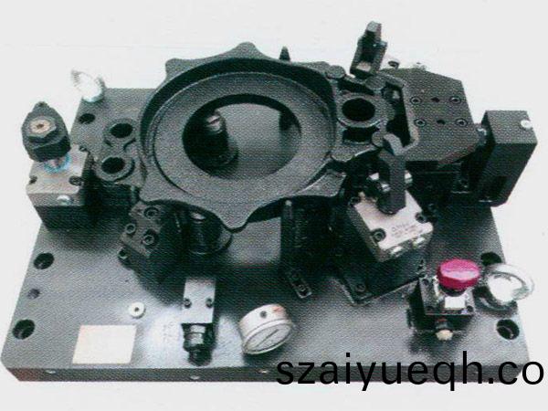 製動(dong)器底(di)闆液(ye)壓裌具